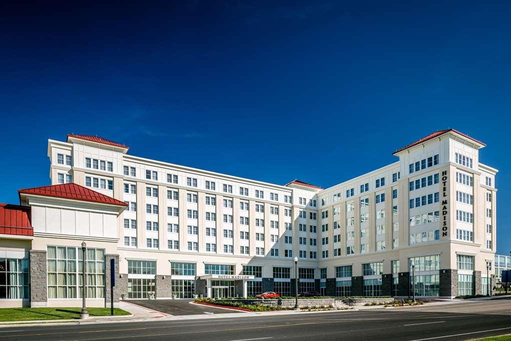 Hotel Madison & Shenandoah Conference Ctr. Harrisonburg Exterior photo